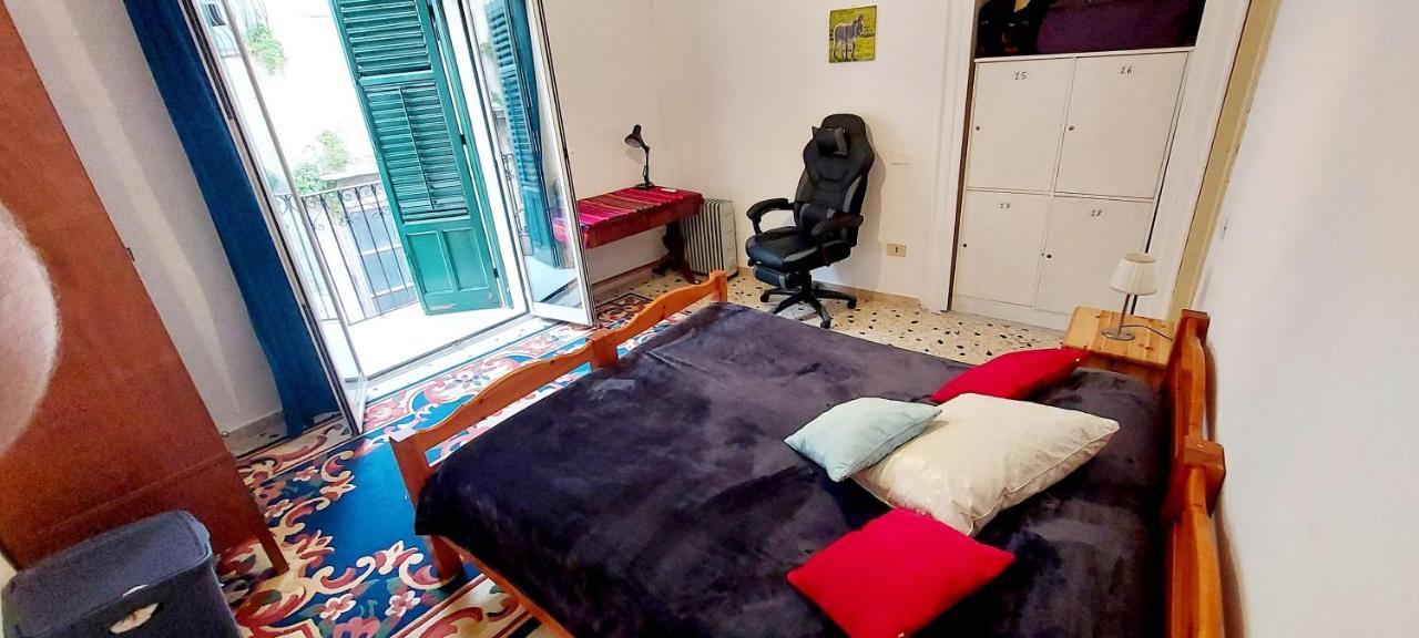 Vucciria's Cozy Rooms Palermo Exterior foto
