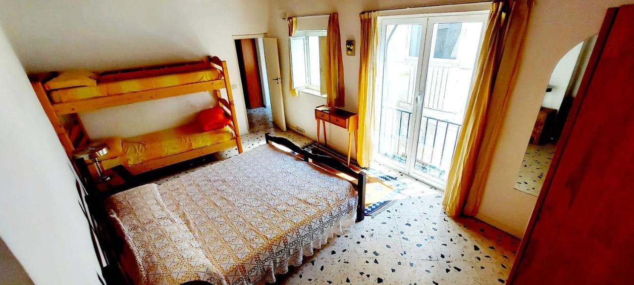Vucciria's Cozy Rooms Palermo Exterior foto