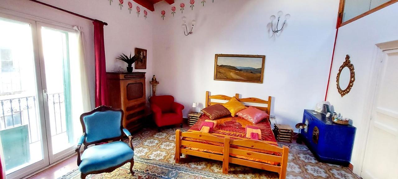Vucciria's Cozy Rooms Palermo Exterior foto